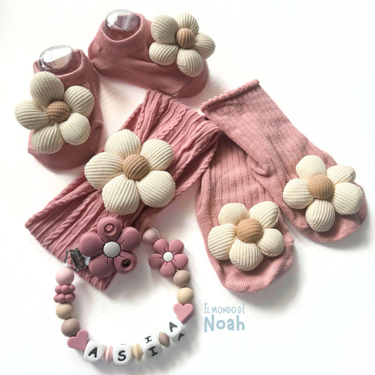 Set Margherita Neonato – Fascia, Catenella Portaciuccio e Calzini