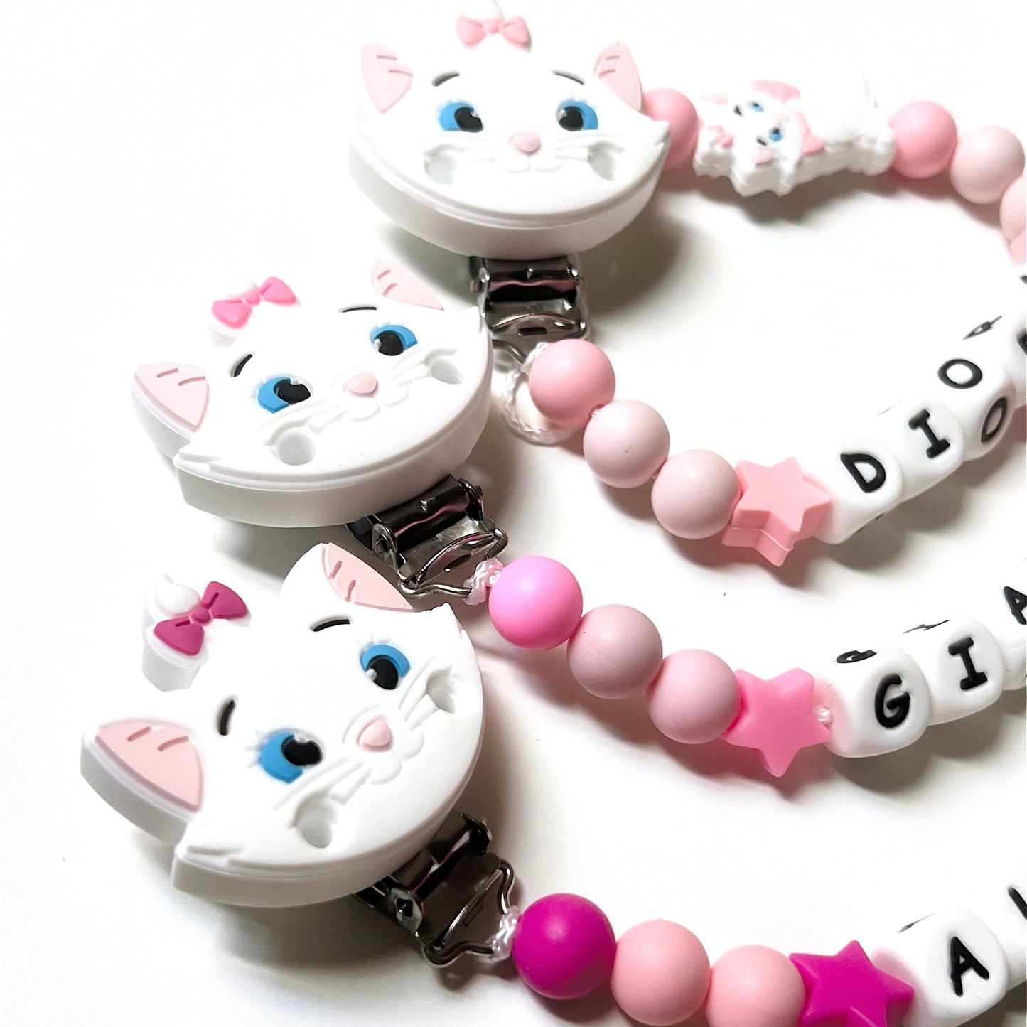 Catenella Portaciuccio Gattina Minou, Portaciuccio con Nome, Catenina in Silicone, Porta Ciuccio Personalizzato