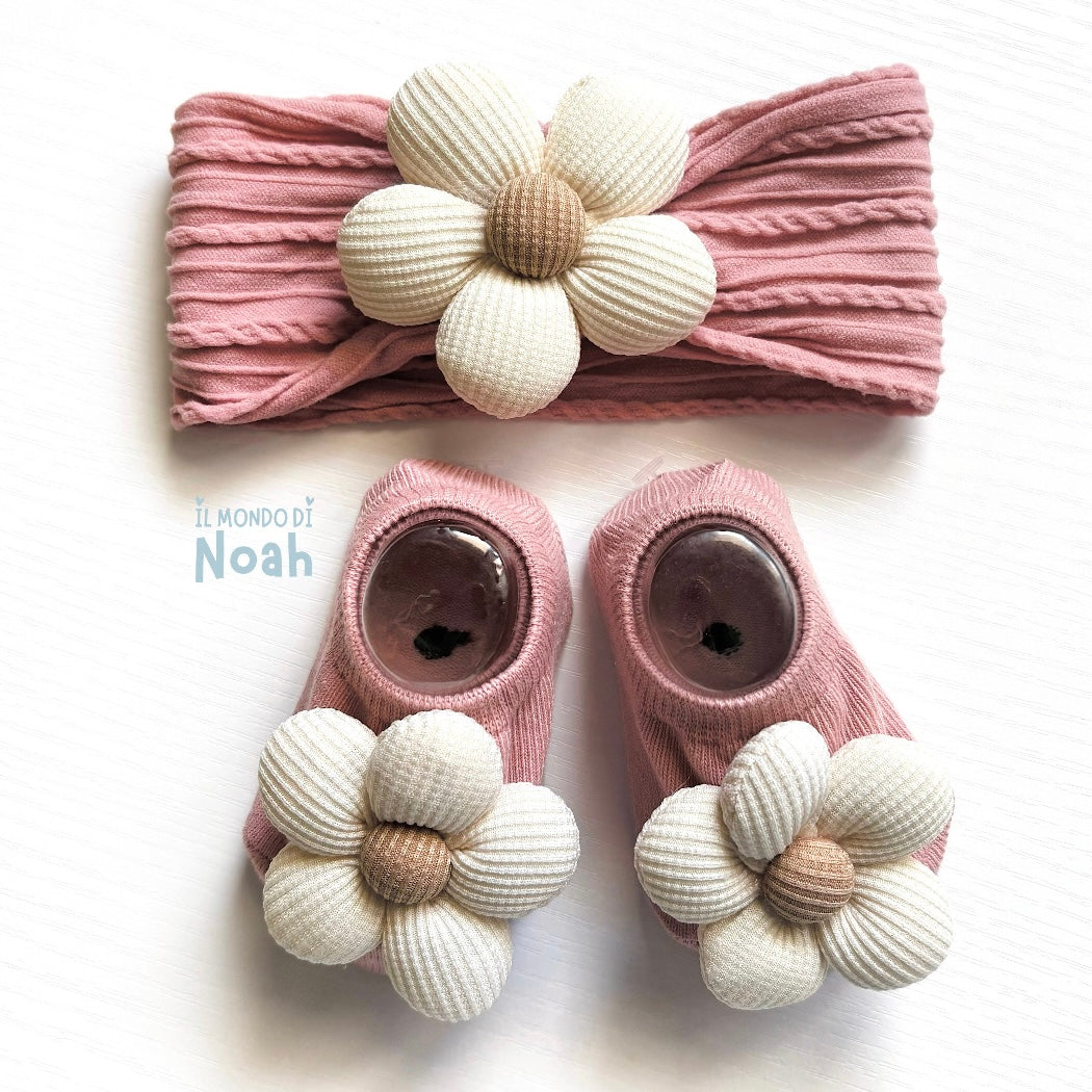 Set Margherita Neonato – Fascia, Catenella Portaciuccio e Calzini